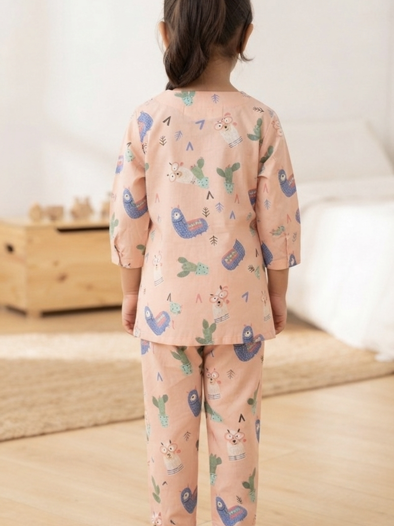 Llama Love Night Suit